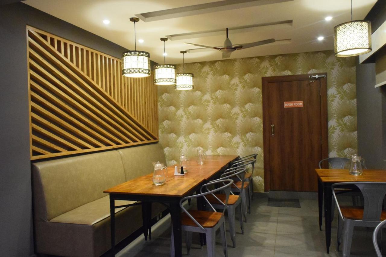 Air Avenue - Airport Hotel