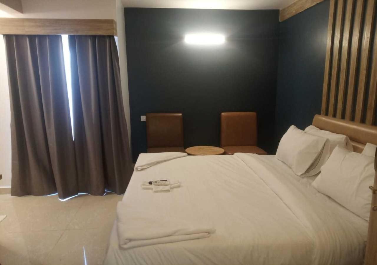 Air Avenue - Airport 3* Devanahalli