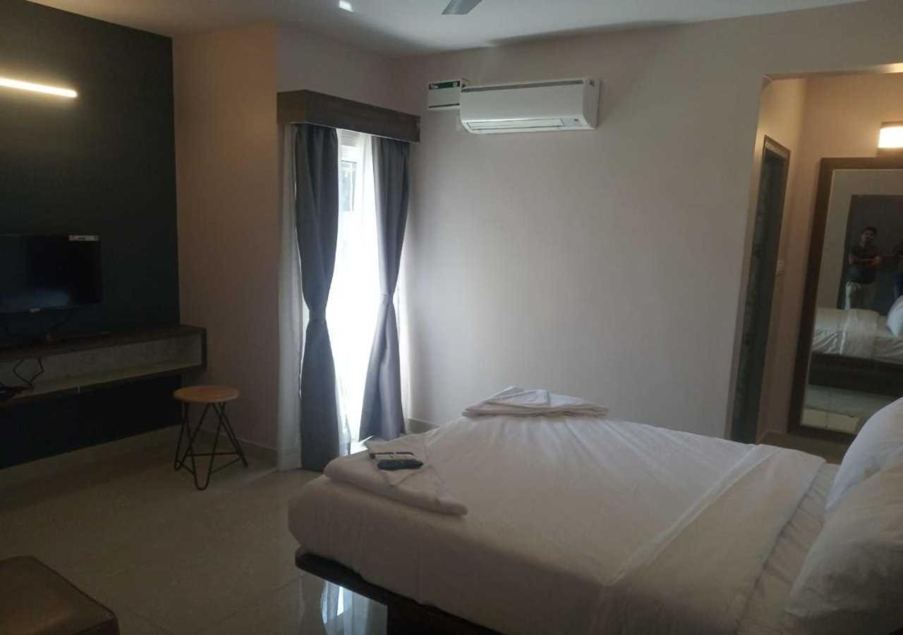 Air Avenue - Airport 3* Devanahalli